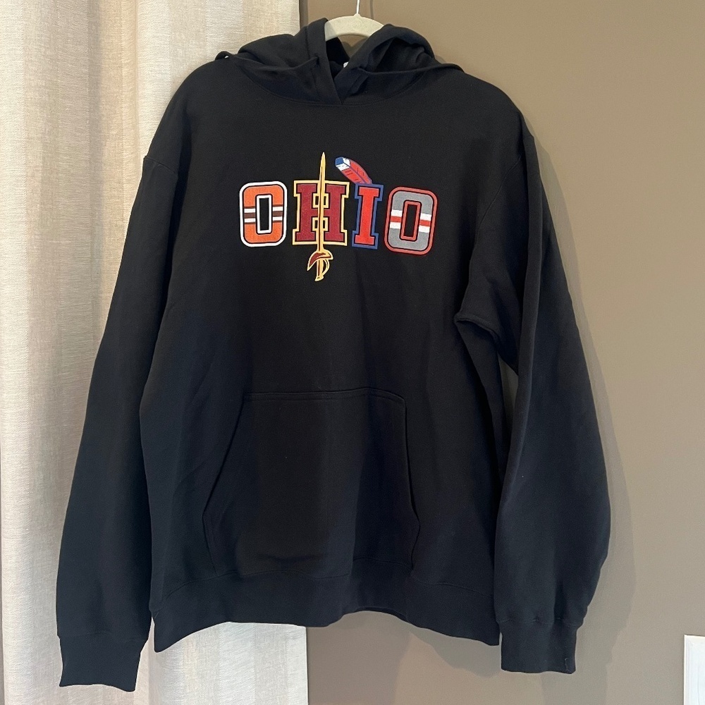 OHIO Native Ohioan Gift, Love Ohio True Fan Black Hoodie, Size Large